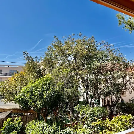 Les Pins Yourhosthelper Cagnes-sur-Mer