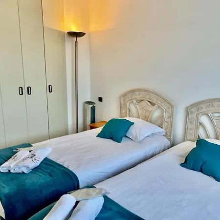 Les Pins Yourhosthelper Lejlighed Cagnes-sur-Mer